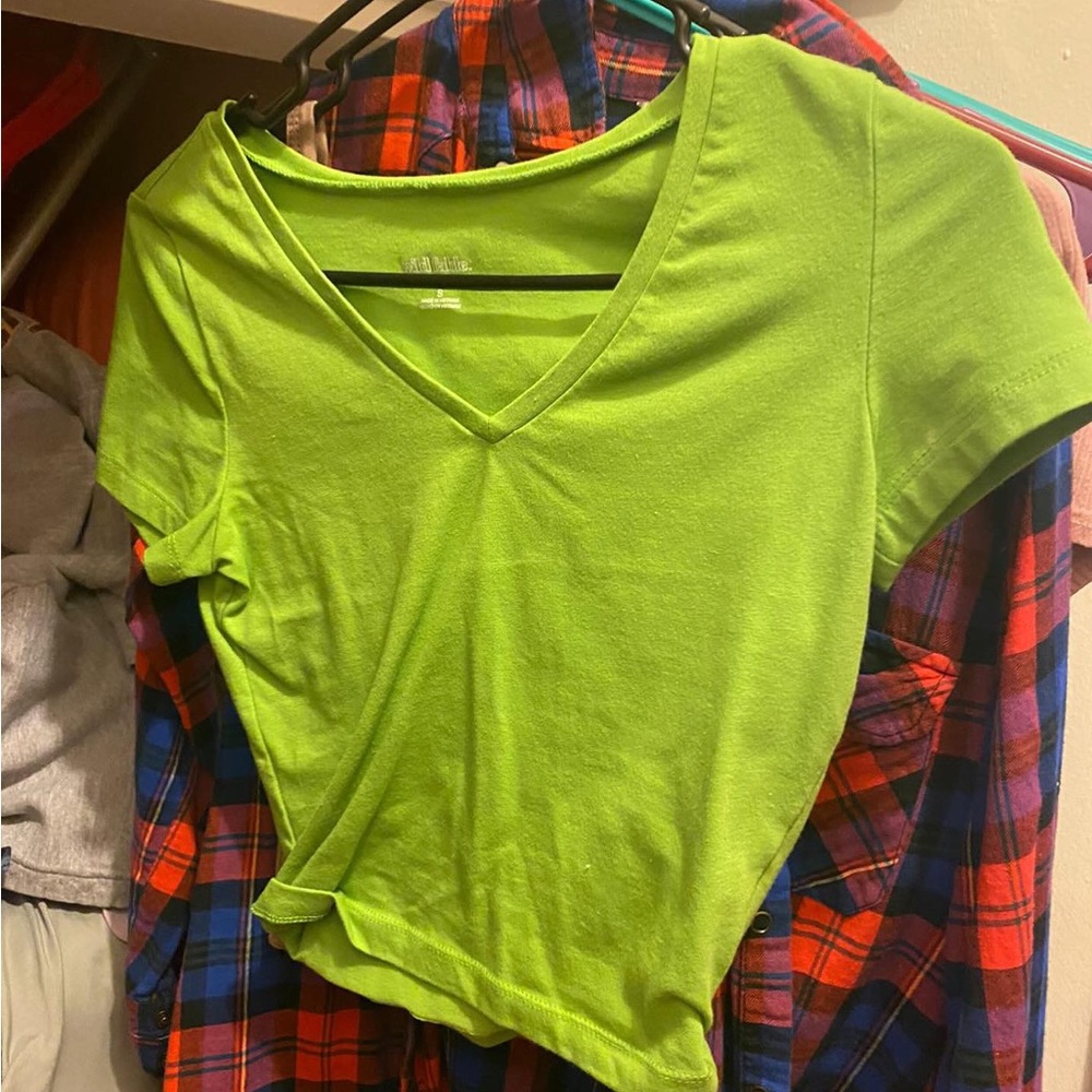 shirts - Picture 7 of 10